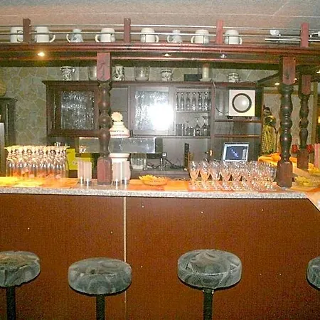 Otel Landgasthof Sonne Boetzingen